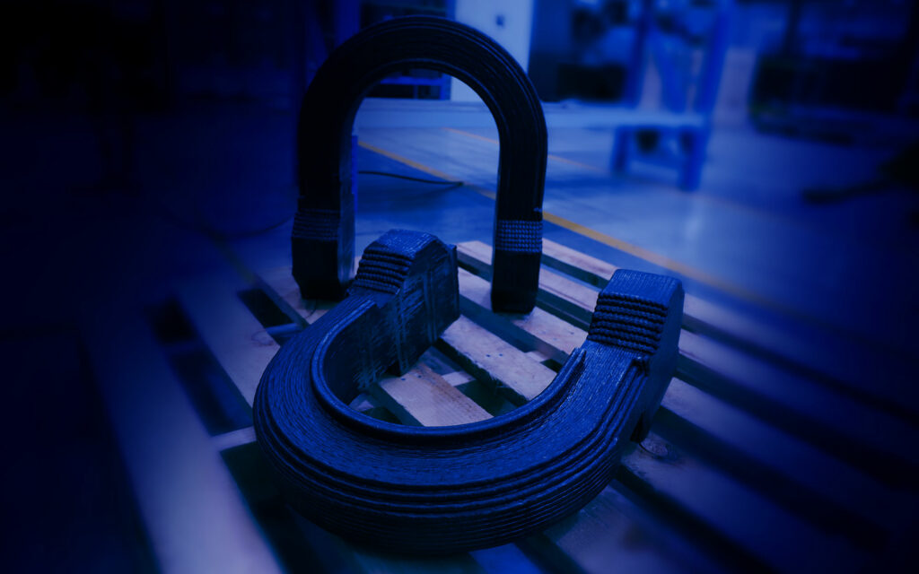 Low carbon wire additively manufactured shackles
